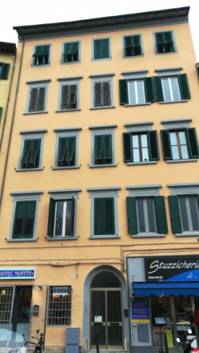 Bio apartment 2-bedroom with ping pong Livorno
